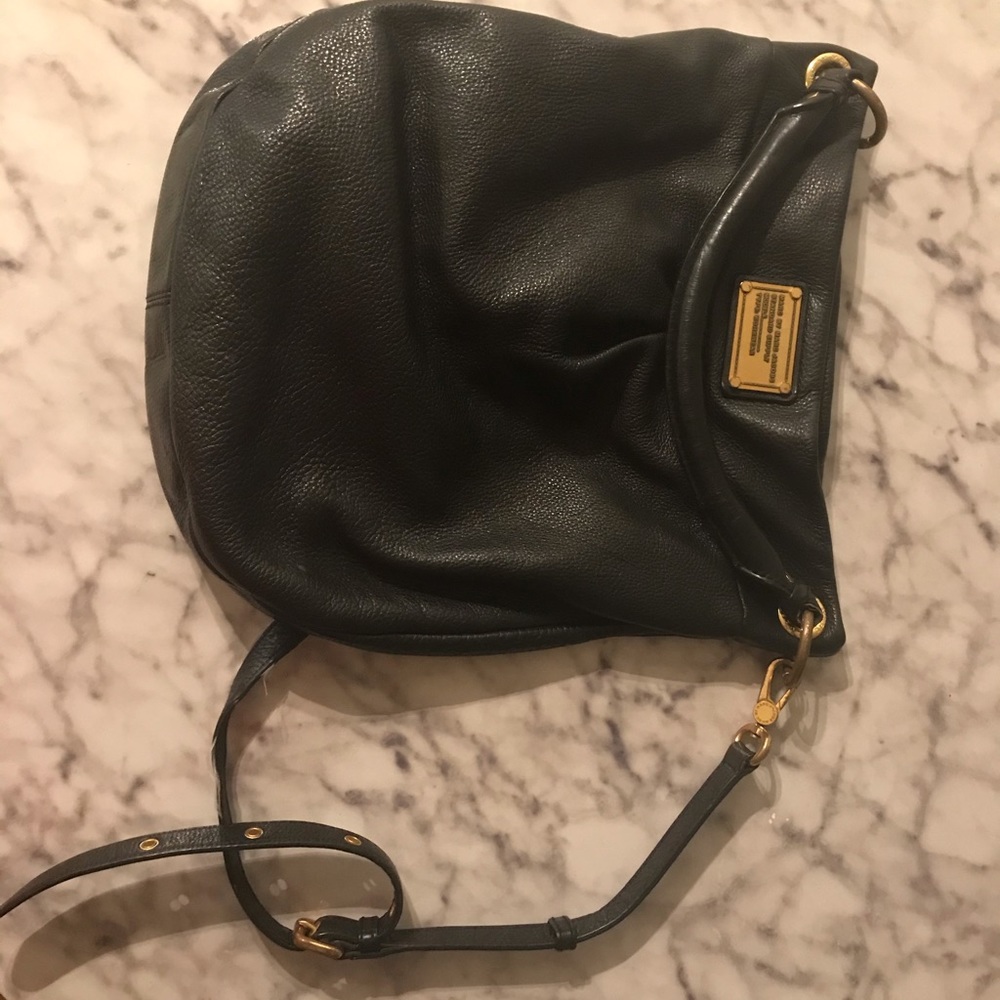 Marc Jacobs Black and Gold leather hobo Hiller
